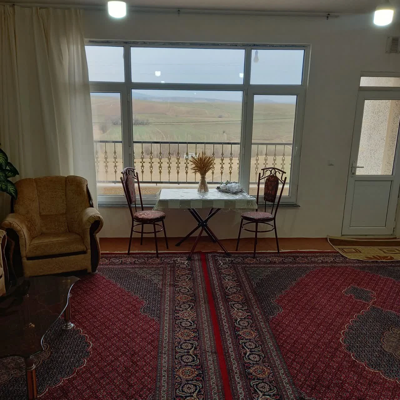 هال