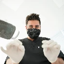 دندانپزشکی تخصصی دکتر مصطفی ایزدجو